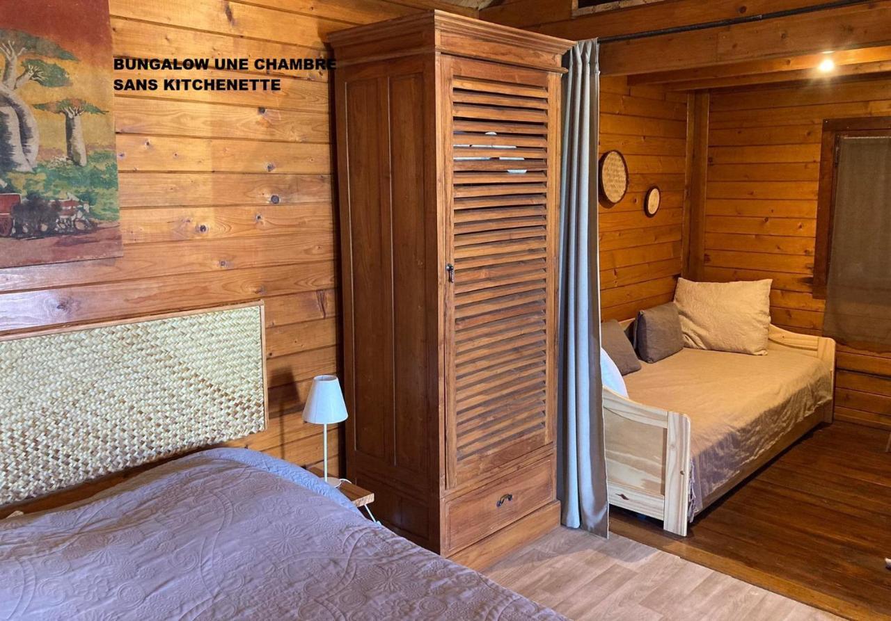 Les Bungalows Les Vanilliers, Sud Sauvage Avec Piscine سانت-جوزيف المظهر الخارجي الصورة