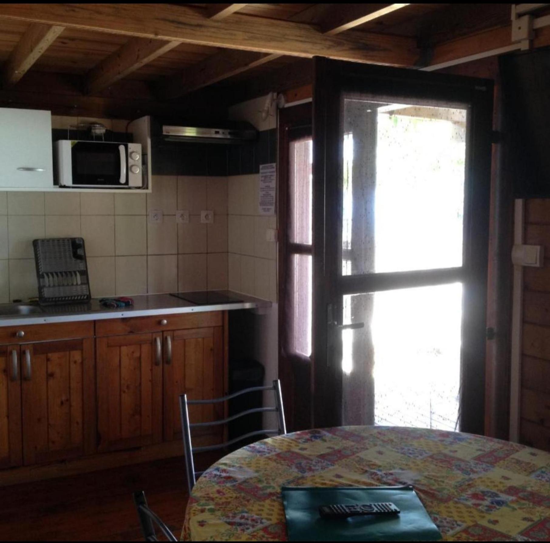 Les Bungalows Les Vanilliers, Sud Sauvage Avec Piscine سانت-جوزيف المظهر الخارجي الصورة