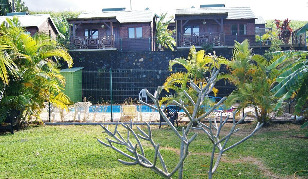 Les Bungalows Les Vanilliers, Sud Sauvage Avec Piscine سانت-جوزيف المظهر الخارجي الصورة